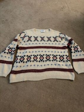Old Navy Cream Fair Isle Crewneck Sweater with Red and Navy Accents